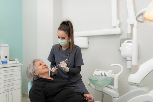 Best Emergency Gum Treatment in Mp Pendleton South, CA